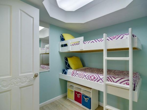 Seven Bedroom Vacation Rental Just Steps to the Beach