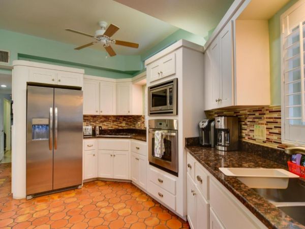 Seven Bedroom Vacation Rental Just Steps to the Beach