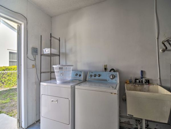 St. Petersburg Home 989730