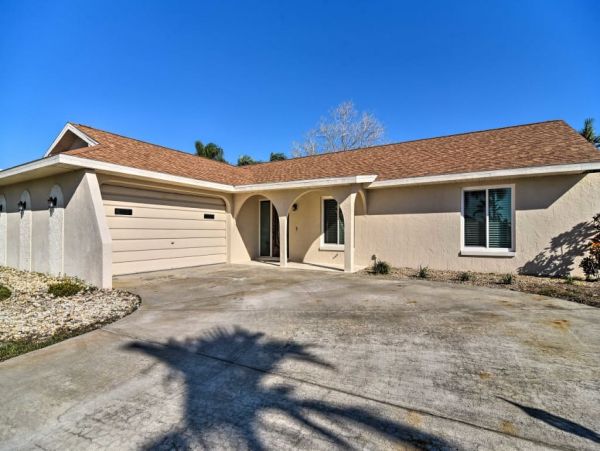 St. Petersburg Home 989730