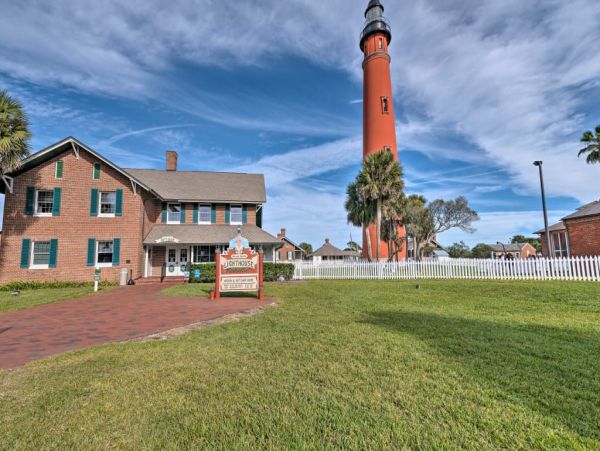 Daytona Beach Home 989735