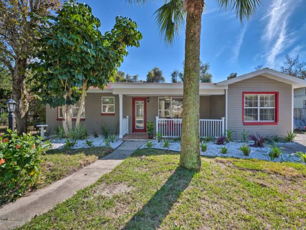 Daytona Beach Home 989735