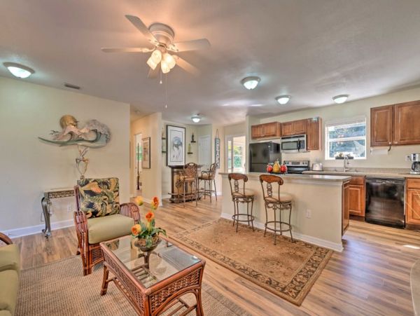 Daytona Beach Home 989735