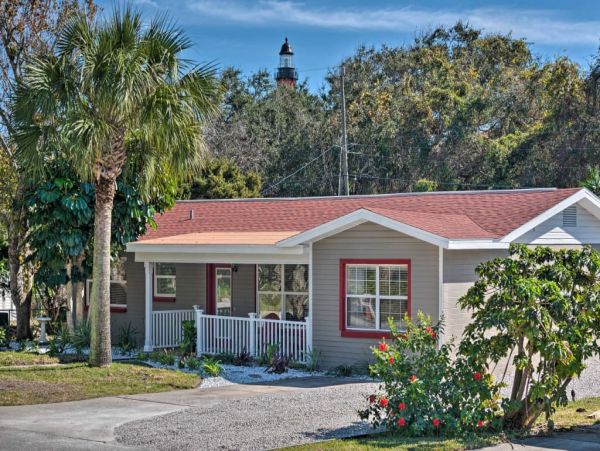 Daytona Beach Home 989735