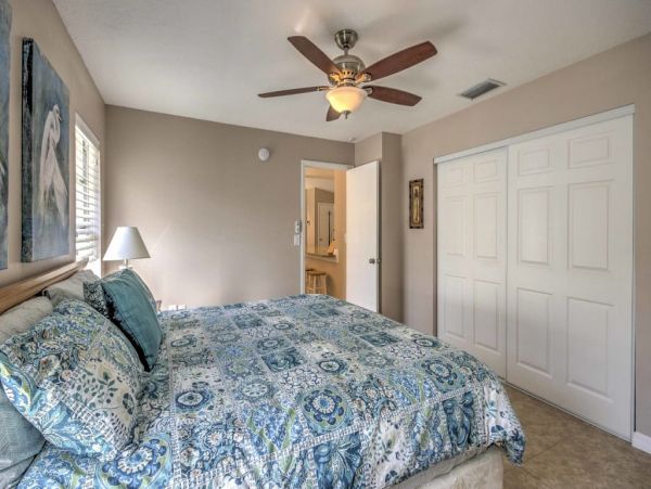 Anna Maria Island Holmes Beach Home 989736