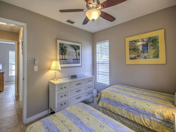 Anna Maria Island Holmes Beach Home 989736