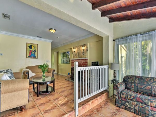 Miami Beach Home 989739