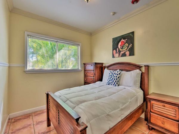 Miami Beach Home 989739