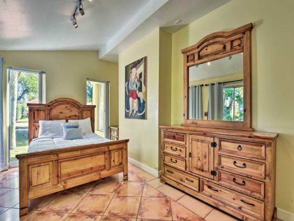 Miami Beach Home 989739