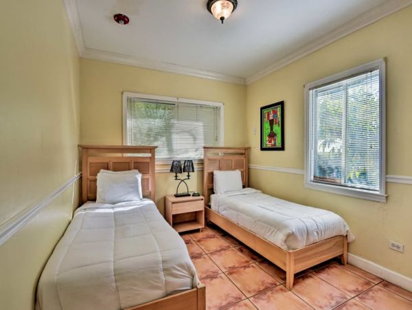 Miami Beach Home 989739