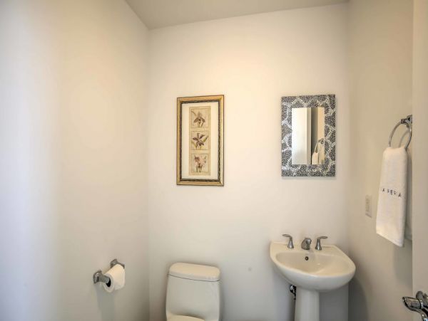 Hollywood Home 989741
