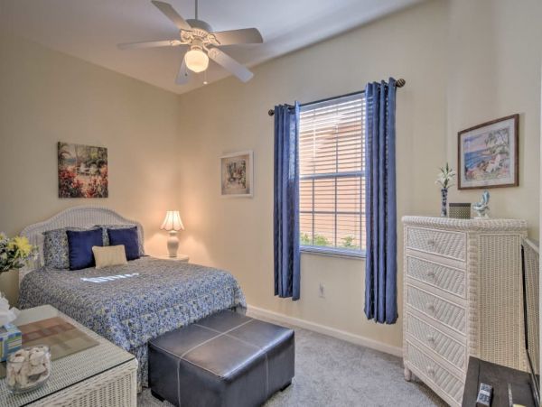 Naples Home 989742