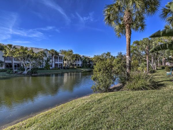 Naples Home 989742