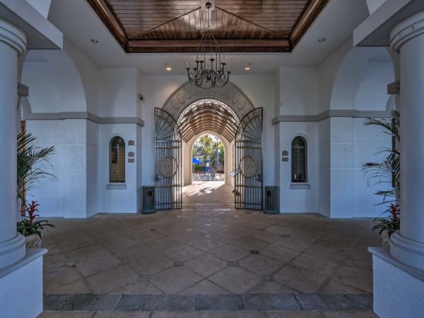 Naples Home 989742