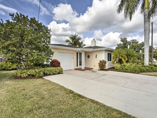 Cape Coral Home 989744