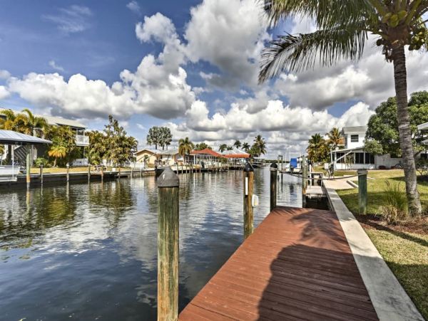 Cape Coral Home 989744
