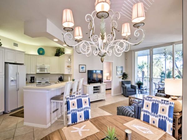 Naples Home 989756