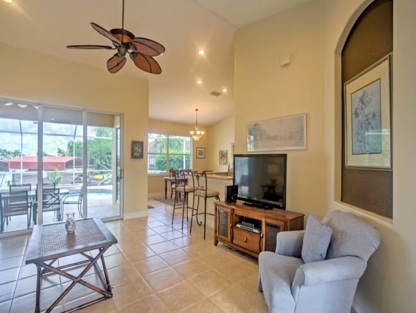Cape Coral Home 989757