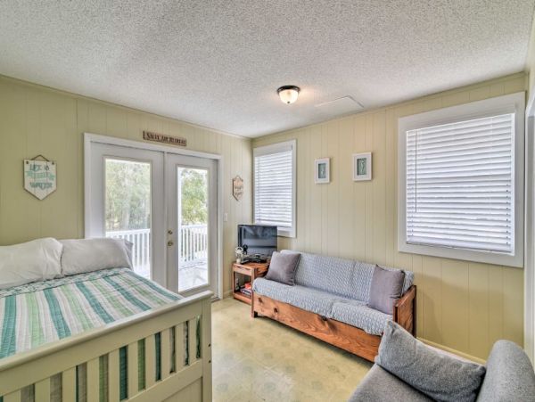 Other Cities  Florida Home 989760