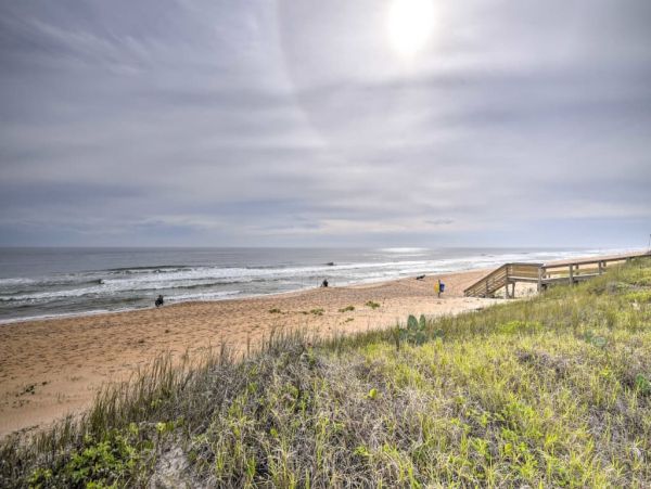 Daytona Beach Home 989766
