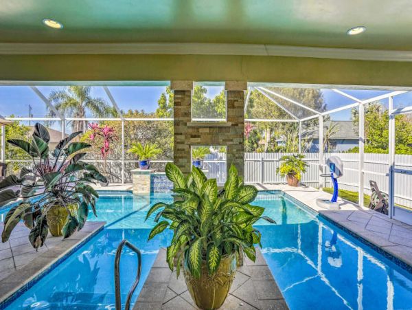 Cape Coral Home 989770