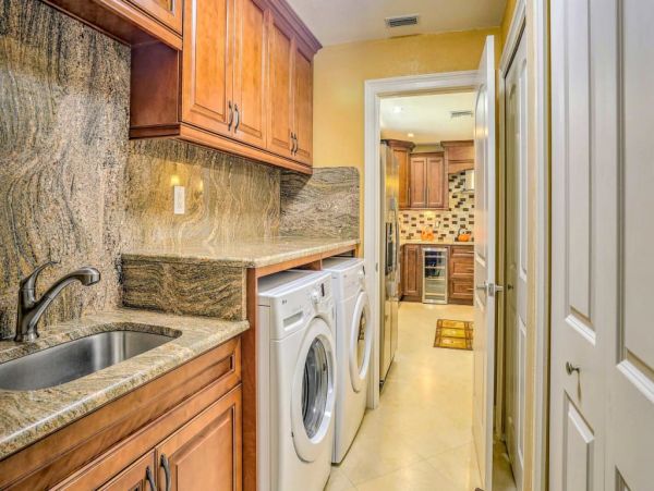 Cape Coral Home 989770