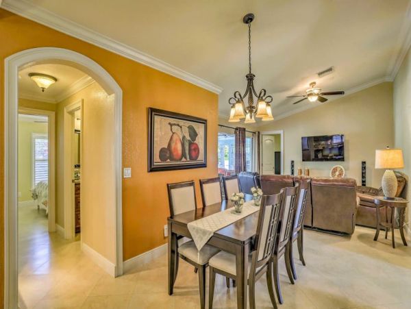 Cape Coral Home 989770