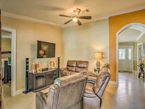 Cape Coral Home 989770