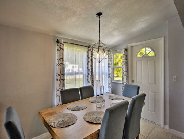 Vero Beach Home 989780
