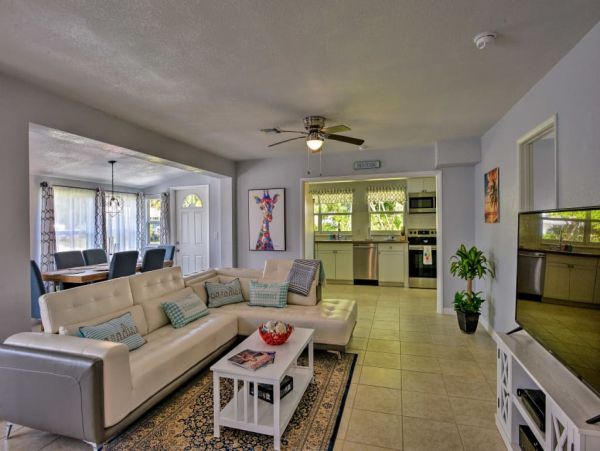 Vero Beach Home 989780