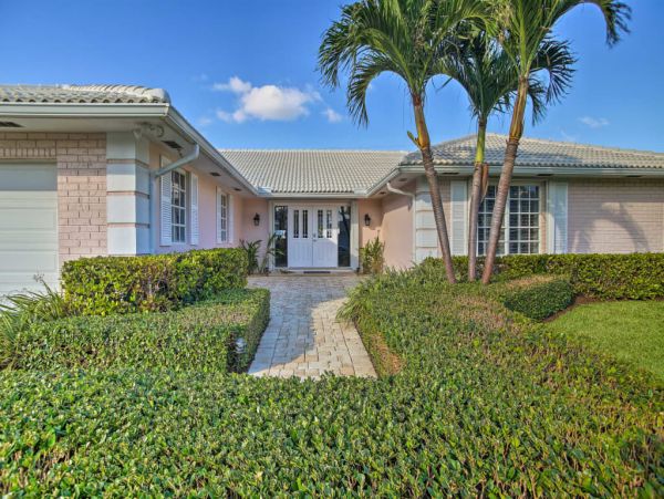 West Palm Beach Vacation Rental with Private Pool