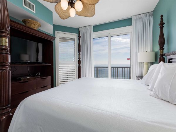 On Beach Perdido Beach Vacation Condo Three Bedrooms