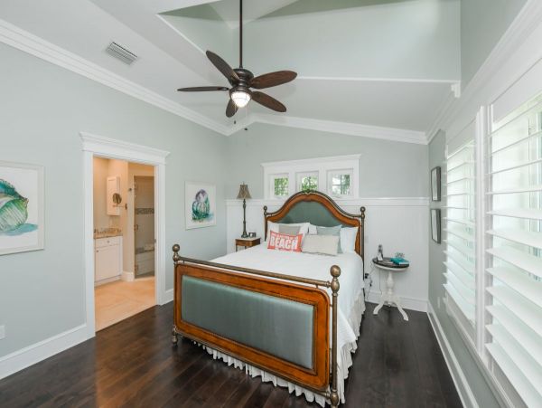 Short Walk to Beach Anna Maria Island Vacation Pool Home