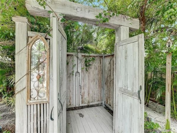 Short Walk to Beach Anna Maria Island Vacation Pool Home