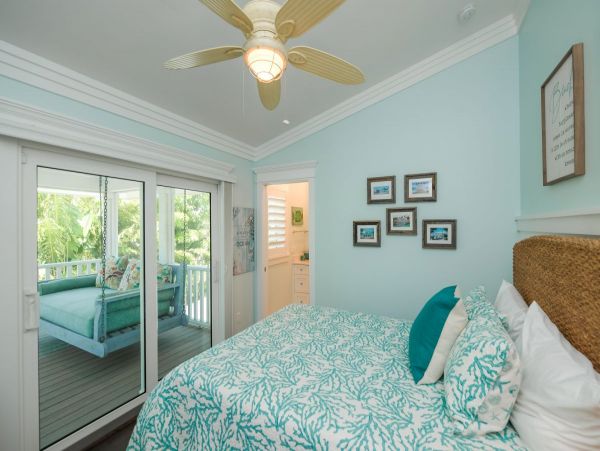 Short Walk to Beach Anna Maria Island Vacation Pool Home