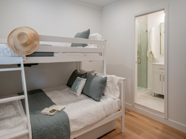 Short Walk to Beach Santa Barbara Vacation Home 2 Bedrooms