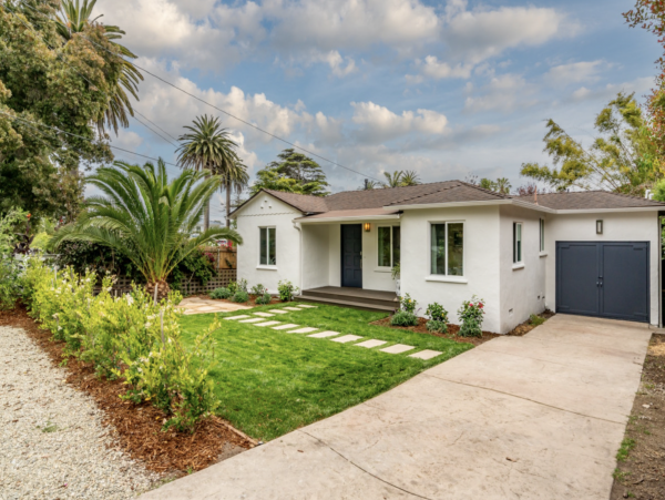 Short Walk to Beach Santa Barbara Vacation Home 2 Bedrooms