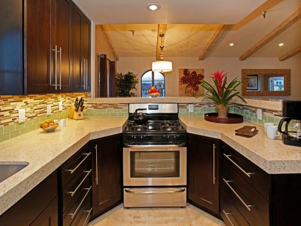 Fabulous 2 Bedroom Condo in Santa Barbara CA with Great View