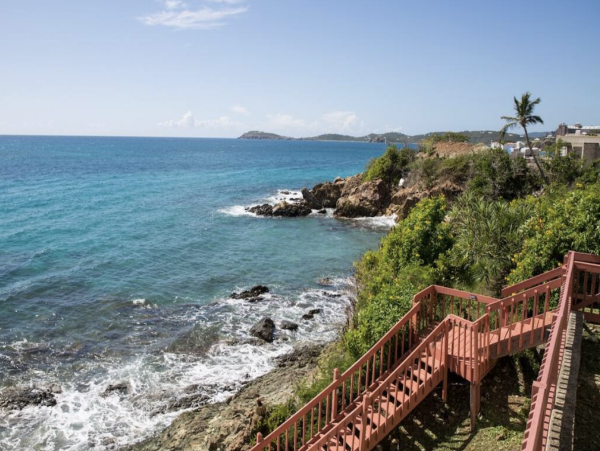 St. Thomas Home 989800