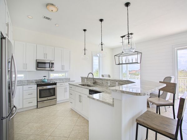 Short Walk to Beach Miramar Vacation Home Private Pool