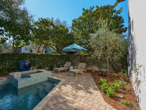 Short Walk to Beach Defuniak Vacation Home Private Pool