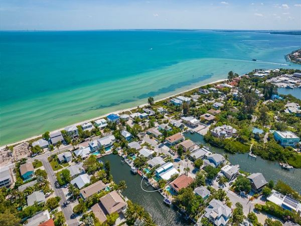 Canal View Vacation Home At The North End Anna Maria