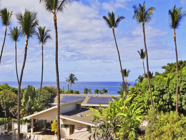 Short Walk to Beach Kihei Vacation Condo Two Bedroom