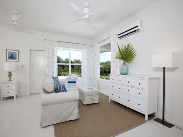 Newly Renovated luxury Villa Bahamas Pool Home