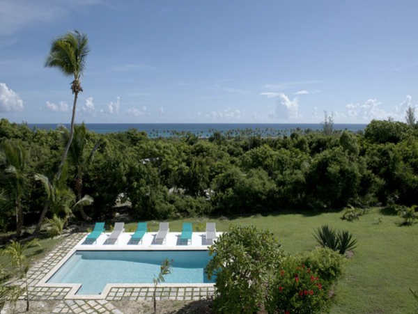 Newly Renovated luxury Villa Bahamas Pool Home