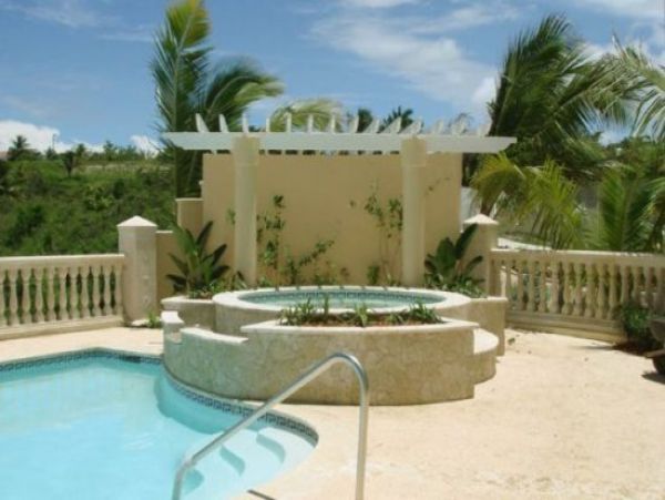 Puerto Rico Ocean View Condo with Communal Pool Sleeps Eight