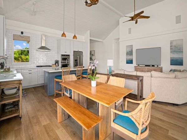 Family Fun Vacation Home with Private Pool in Poipu