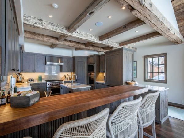 Open kitchen