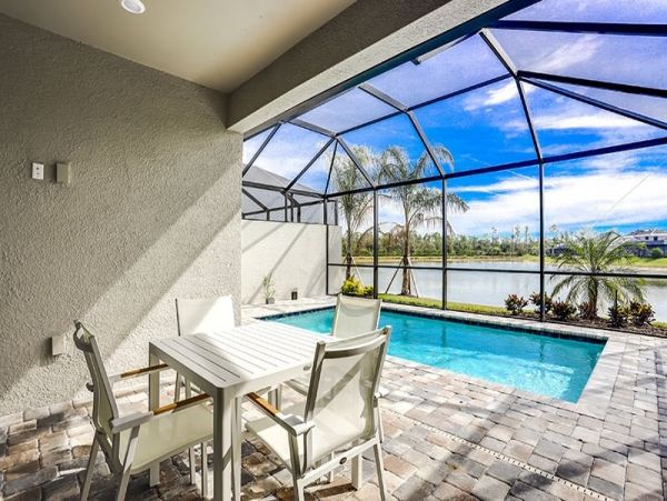 Charming Vacation Home in Naples with Pool Sleeps 4
