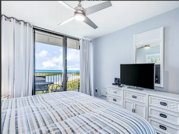 Marco Island Luxury Condo Beach Pool Views Views